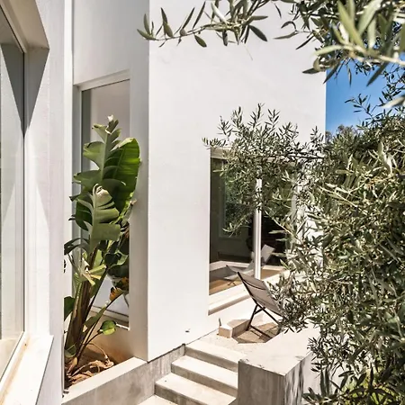 The Hideway, Peaceful Energy & Modern Comfort! Santo Isidoro