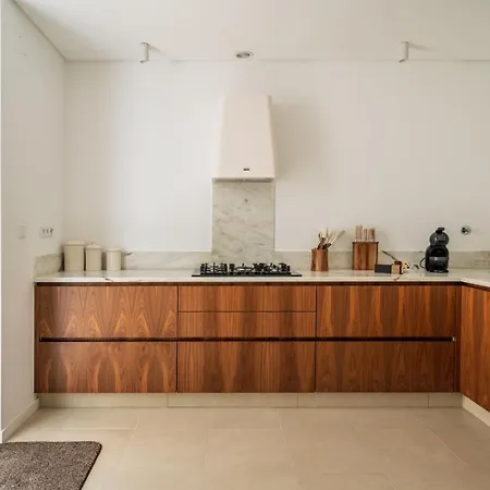 Nyaraló The Hideway, Peaceful Energy & Modern Comfort! Santo Isidoro