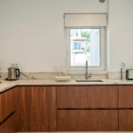 The Hideway, Peaceful Energy & Modern Comfort! Nyaraló